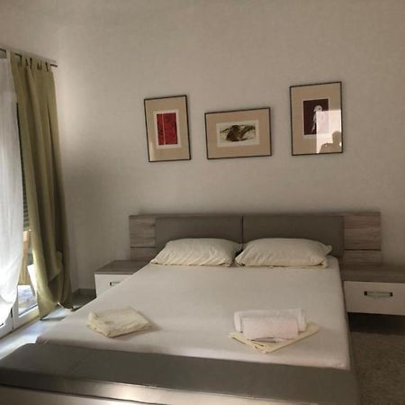 Macko, Apartmani Tivat Exterior photo